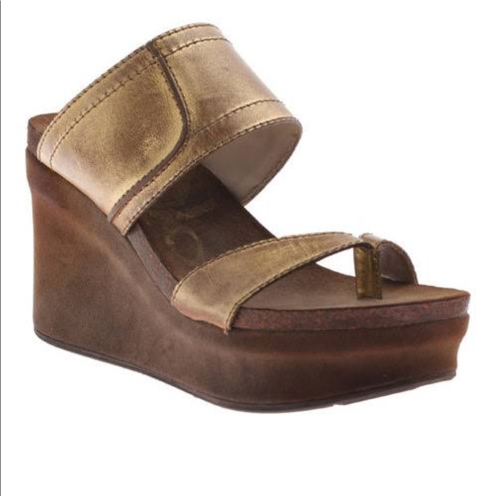  FINAL SALE: OTBT Brookfield Gold Wedges